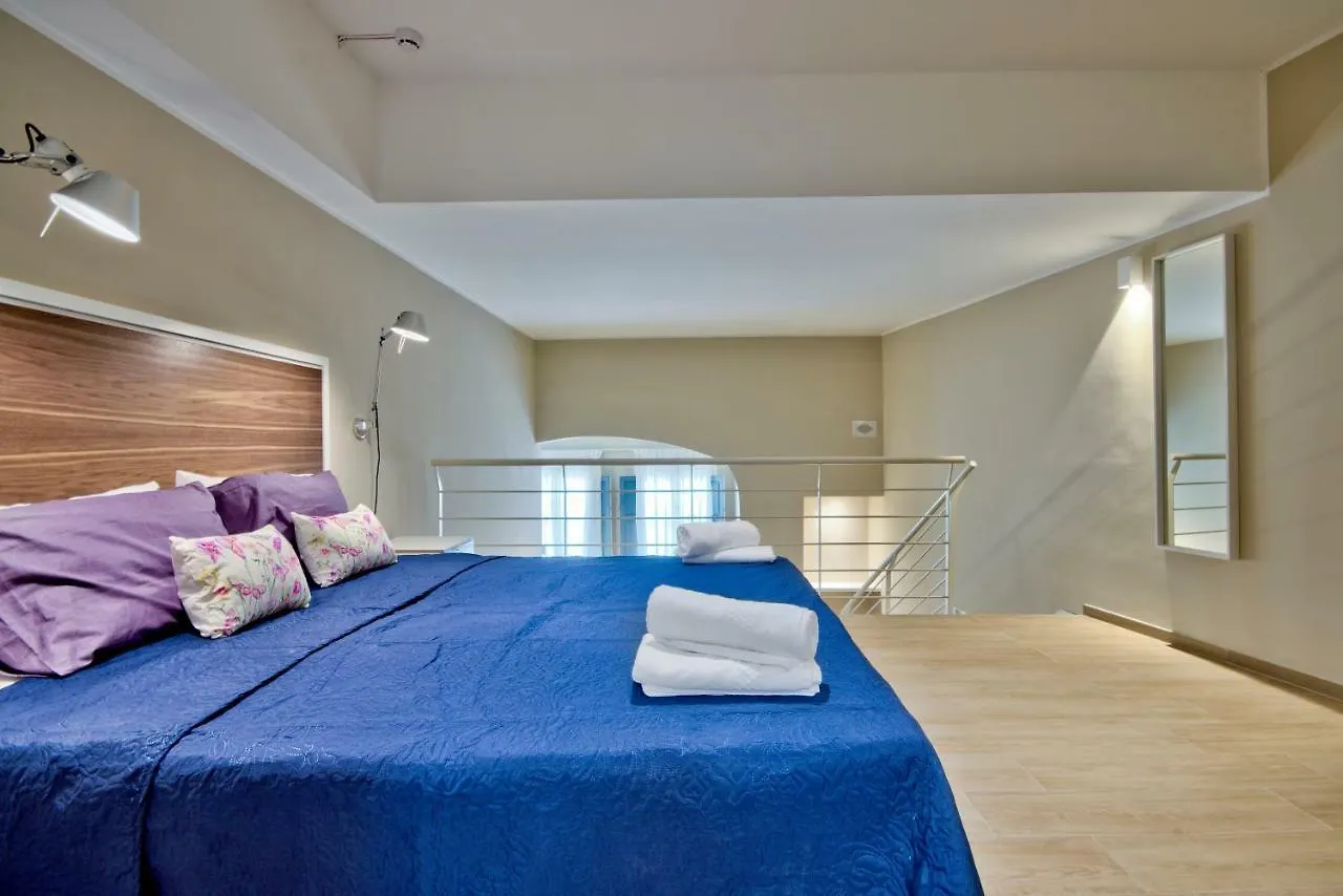 Spinola Park - The One Bedroom Loft Saint Julian's Apartment