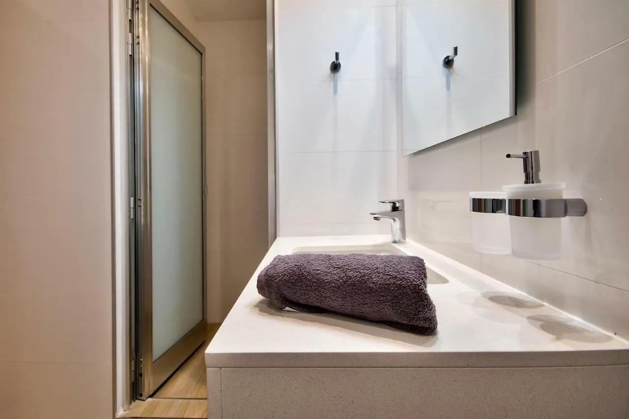 Spinola Park - The One Bedroom Loft Saint Julian's 0*,