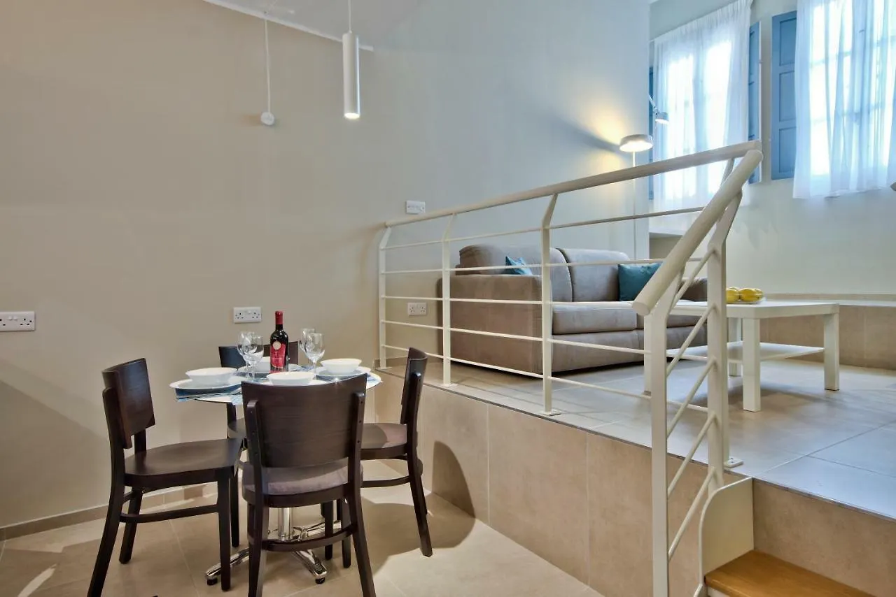 Spinola Park - The One Bedroom Loft Saint Julian's