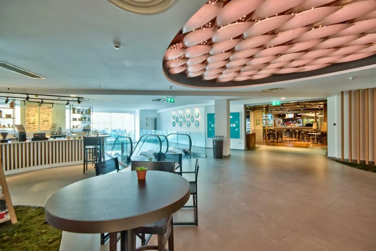 Spinola Park - The One Bedroom Loft Saint Julian's Apartment